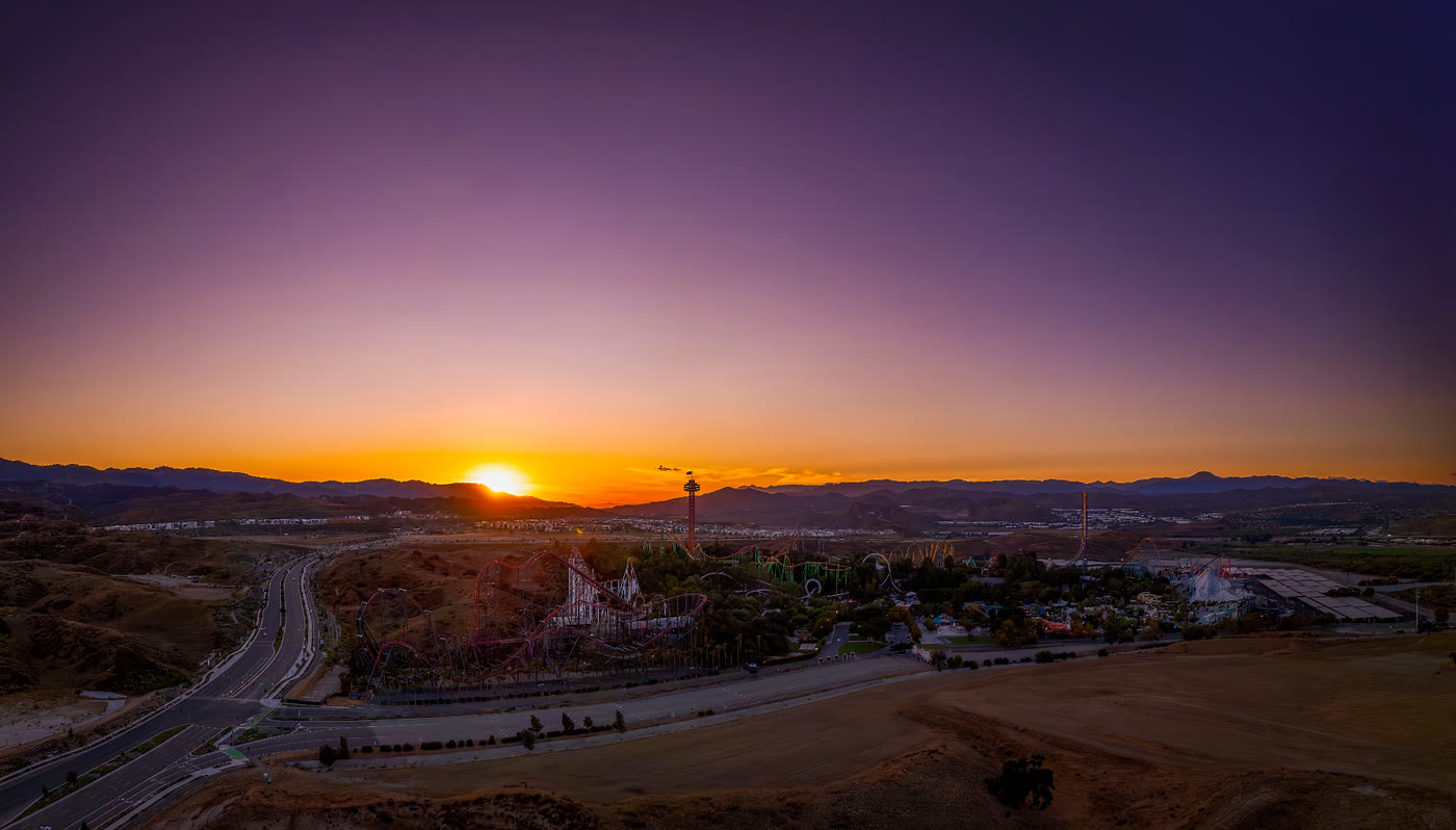 The Santa Clarita Valley at sunset, the community Clarita Wealth Management serves